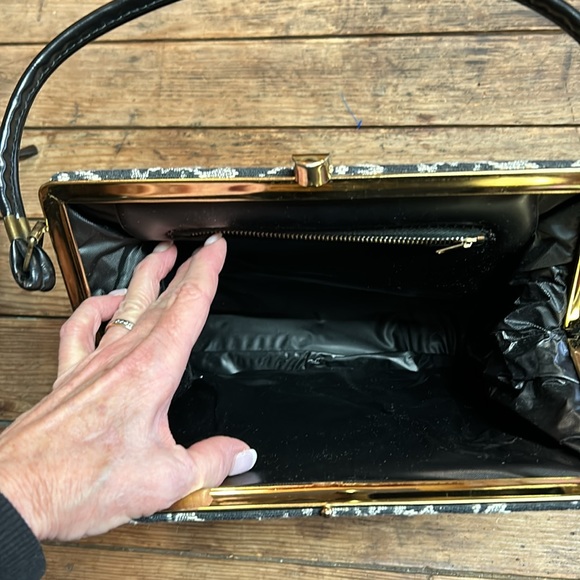 VintageTapestry Handbag - Picture 7 of 13